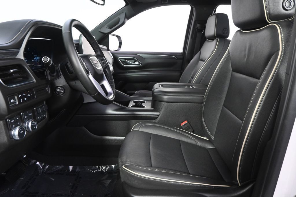 Used 2024 GMC Yukon SLT w/ SLT Premium Package AWD/4WD image 13