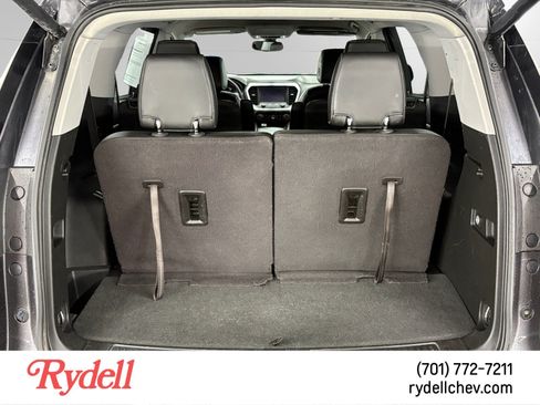 Used 2017 GMC Acadia SLT AWD/4WD image 19