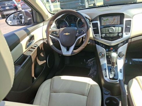 Used 2014 Chevrolet Cruze LTZ w/ Sun, Sound and Sport Package FWD image 10