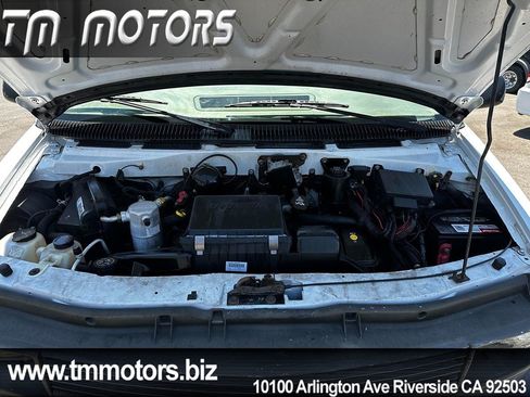 Used 2003 Chevrolet Astro RWD image 23