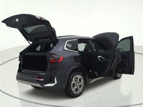 Used 2024 BMW X1 xDrive28i AWD/4WD image 14
