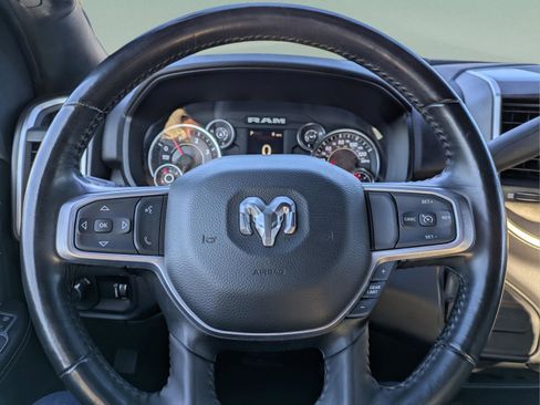 Used 2024 RAM 2500 Big Horn image 25