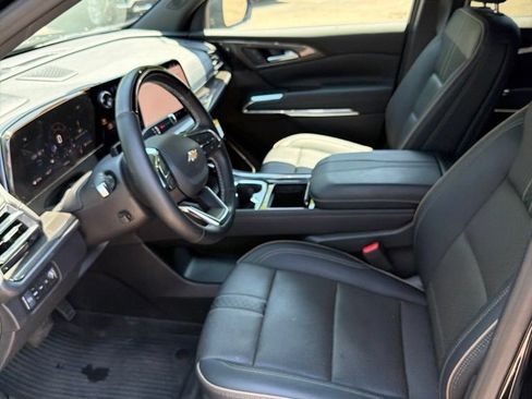Used 2026 Chevrolet Traverse High Country w/ LPO, Floor Liner Package AWD/4WD image 19
