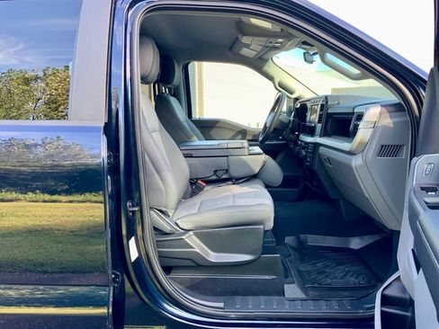 Used 2024 Ford F250 XL w/ STX Appearance Package AWD/4WD image 25