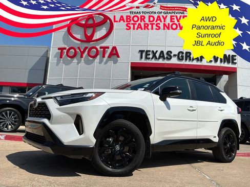 Used 2025 Toyota RAV4 XSE w/ Advanced Technology Package AWD/4WD image 1