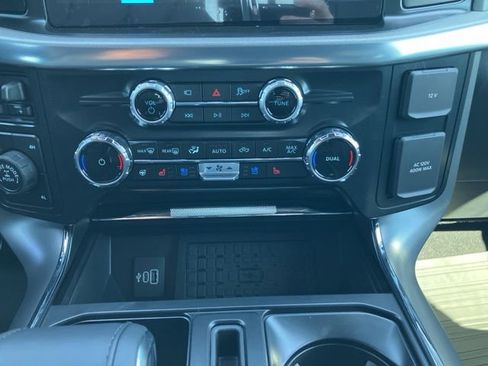 New 2025 Ford F150 Lariat w/ Equipment Group 502A High image 36