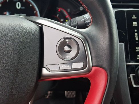 Used 2018 Honda Civic Type R image 21