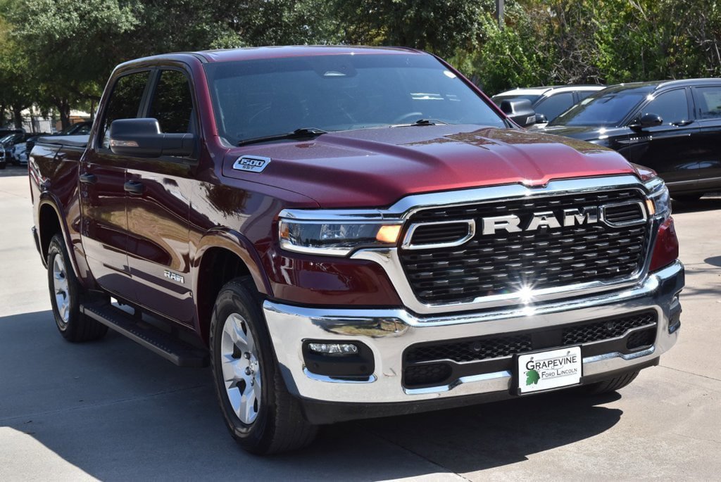 Used 2025 RAM 1500 Lone Star AWD/4WD image 3