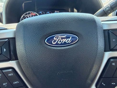 Used 2022 Ford F250 Lariat w/ Tremor Off-Road Package AWD/4WD image 38