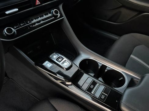 Used 2020 Hyundai Sonata SE w/ Cargo Package FWD image 20