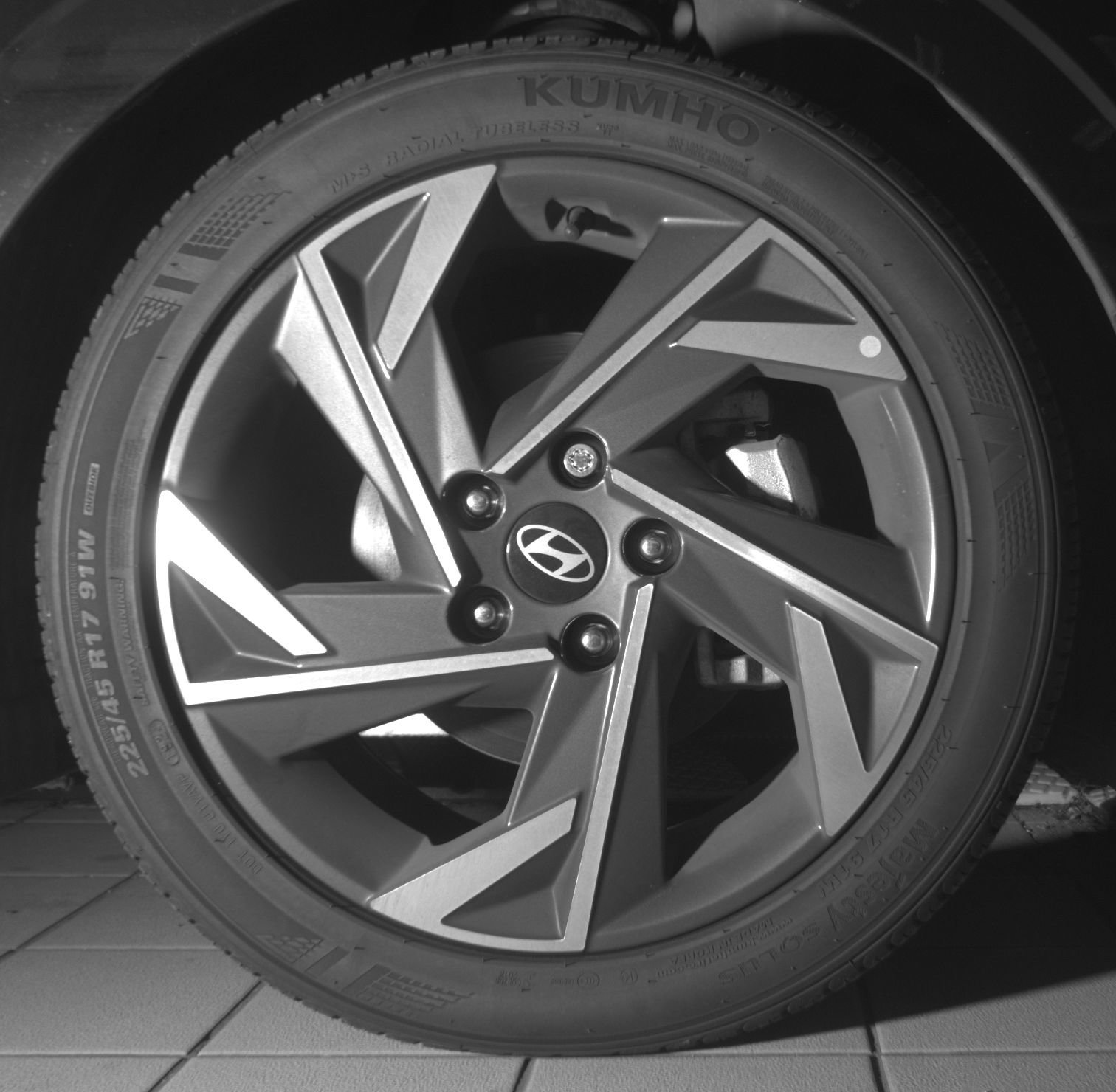 Used 2024 Hyundai Elantra Limited FWD image 29