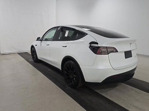 Used 2023 Tesla Model Y Long Range AWD/4WD image 7