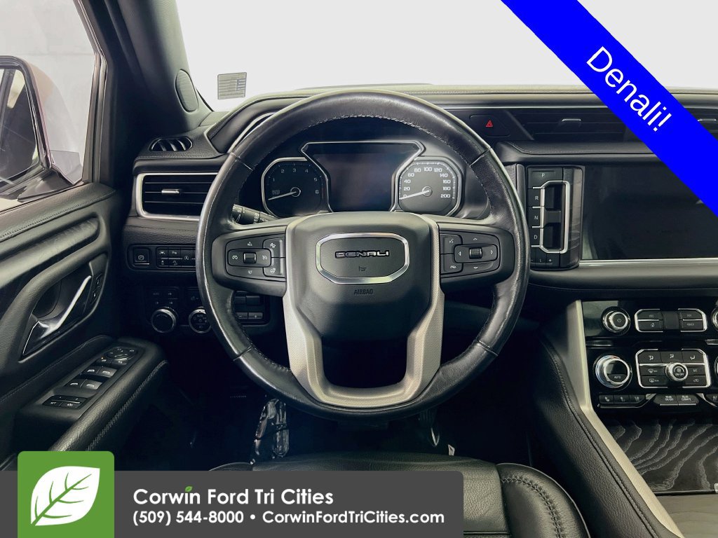 Used 2021 GMC Yukon Denali w/ Denali Premium Package AWD/4WD image 28