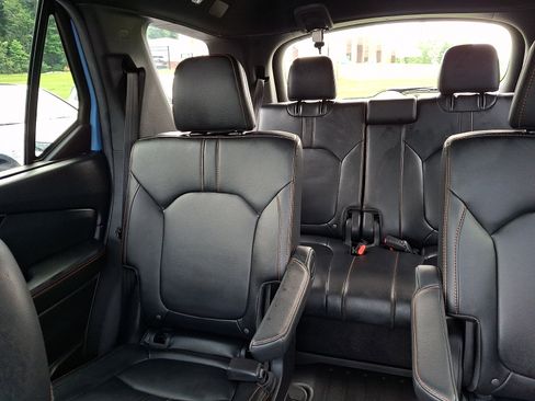 Certified 2024 Honda Pilot TrailSport image 18