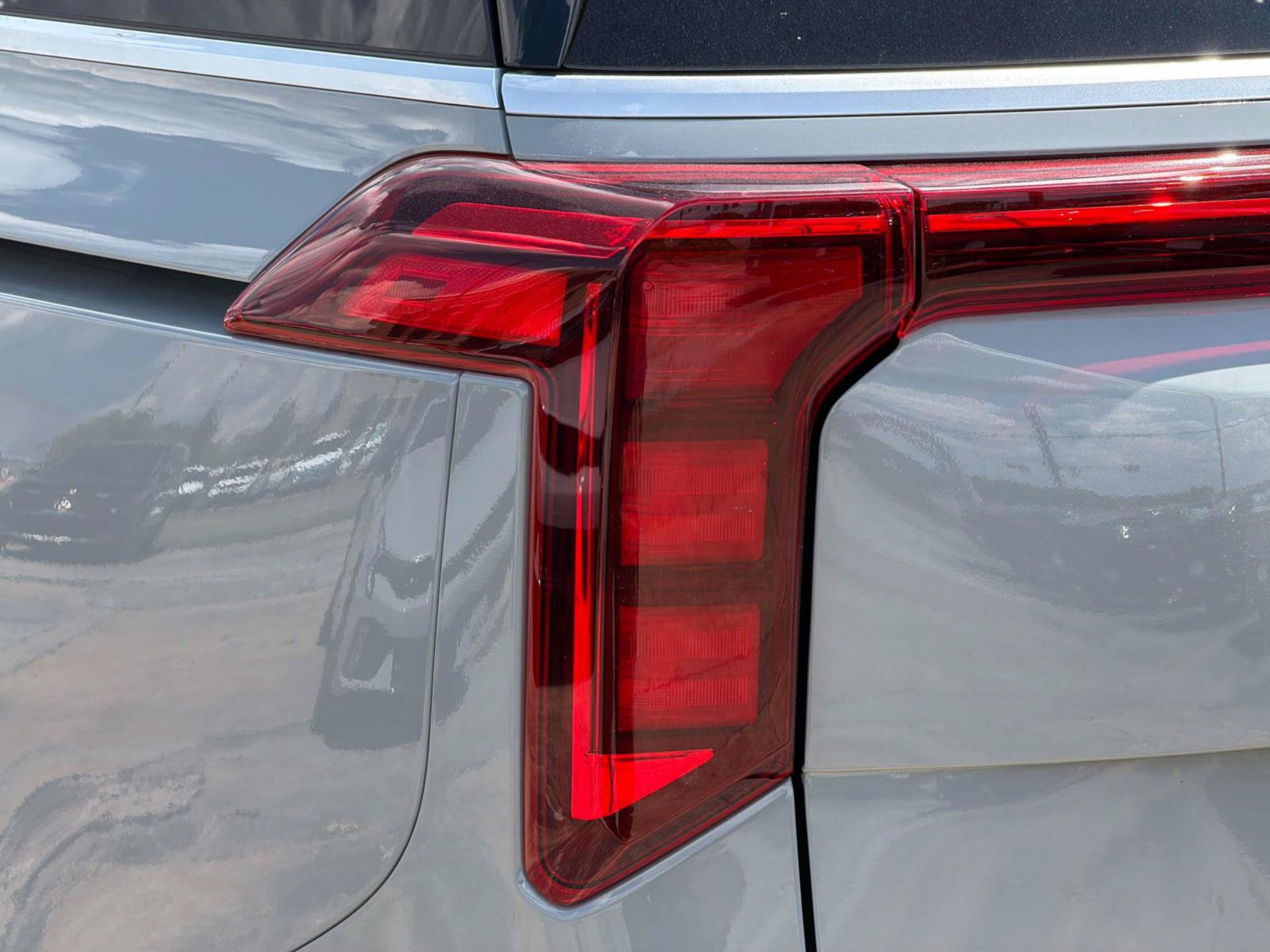New 2027 Kia Carnival LX FWD image 27