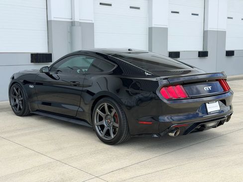 Used 2015 Ford Mustang GT Premium RWD image 3