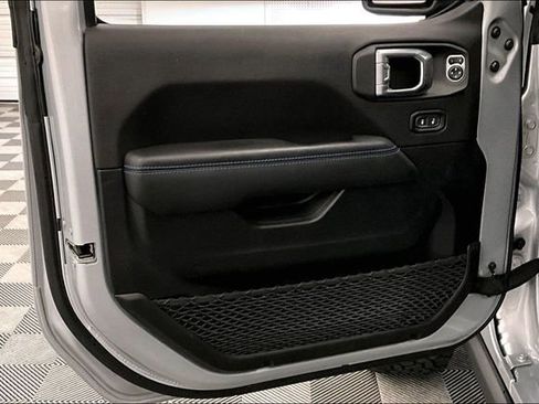 Used 2022 Jeep Wrangler Unlimited Rubicon 4xe w/ Cold Weather Group image 19