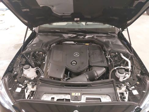 Used 2023 Mercedes-Benz C 300 4MATIC Sedan image 33