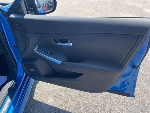 New 2025 Nissan Sentra SR w/ SR Premium Package image 29