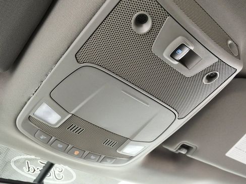 Used 2017 Ford F250 Lariat w/ Chrome Package image 36