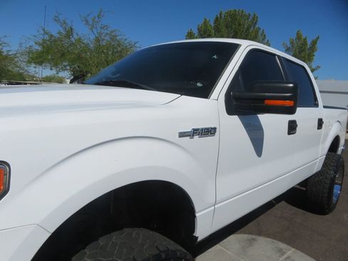 Used 2014 Ford F150 XLT w/ Equipment Group 301A Mid image 8