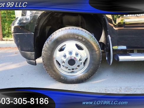 Used 2012 GMC Sierra 3500 Denali AWD/4WD image 4