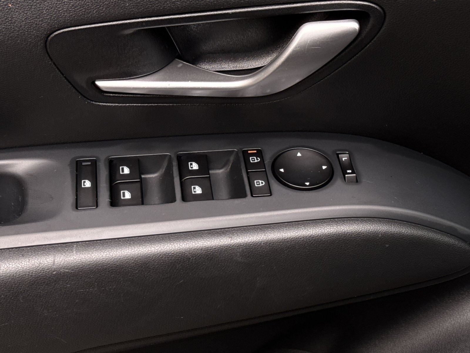 Certified 2025 Hyundai Tucson SEL FWD image 15