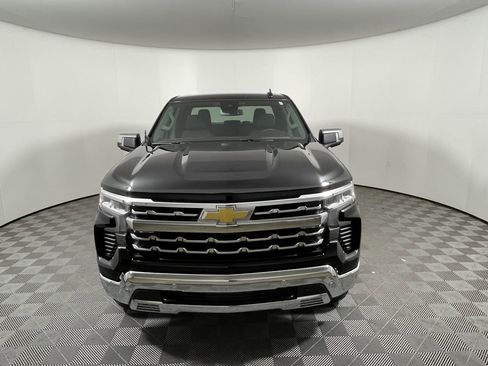 Used 2026 Chevrolet Silverado 1500 LTZ RWD image 8
