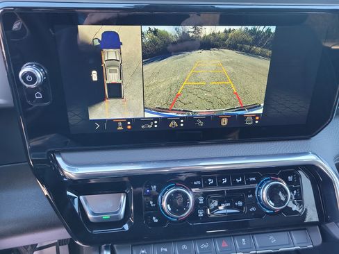 New 2026 GMC Sierra 1500 Denali w/ Technology Package AWD/4WD image 25