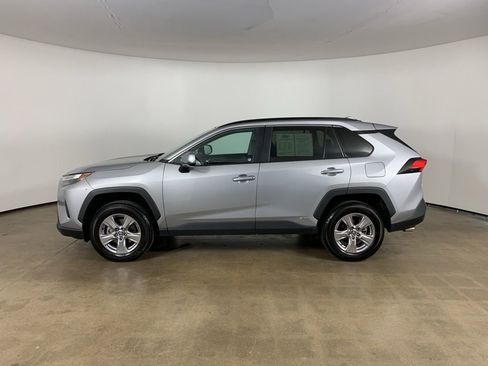 Used 2023 Toyota RAV4 XLE w/ XLE Grade Weather Package AWD/4WD image 16