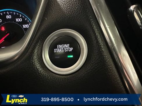 Used 2018 Chevrolet Traverse LT AWD/4WD image 16