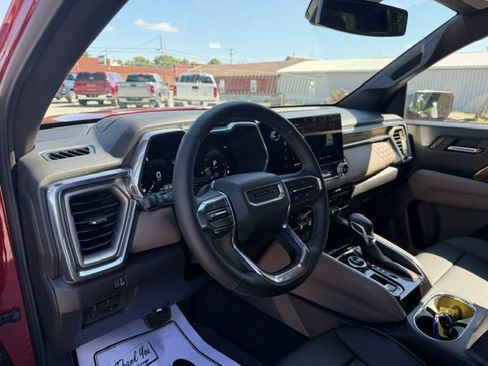 Used 2026 GMC Canyon Denali AWD/4WD image 12