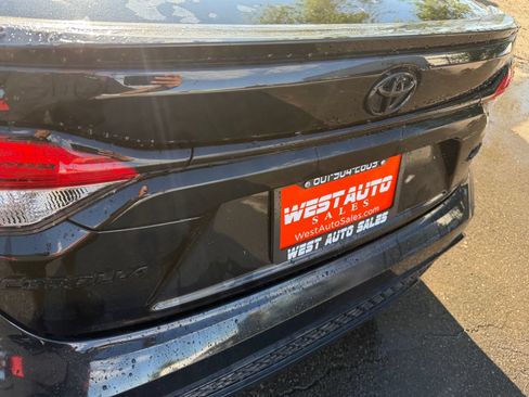 Used 2022 Toyota Corolla SE w/ Carpet Mat Package (TMS) FWD image 27
