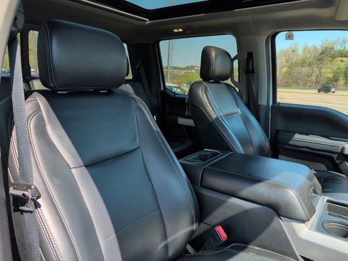 Used 2019 Ford F350 Lariat w/ Lariat Ultimate Package AWD/4WD image 28