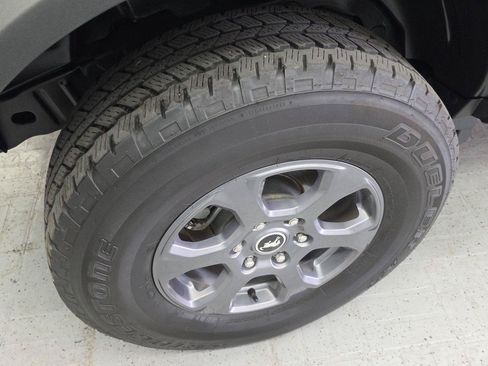 Used 2024 Ford Bronco Big Bend AWD/4WD image 17