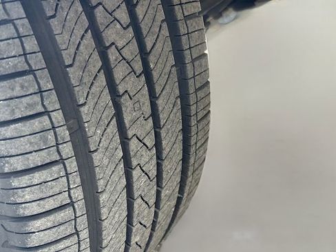 Used 2017 Honda HR-V EX-L image 41