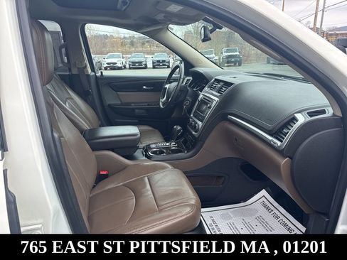 Used 2015 GMC Acadia SLT image 25