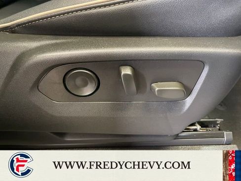 Certified 2023 GMC Yukon SLT image 39