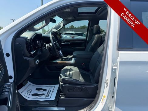 Used 2024 GMC Sierra 1500 Elevation w/ Elevation Premium Package AWD/4WD image 12