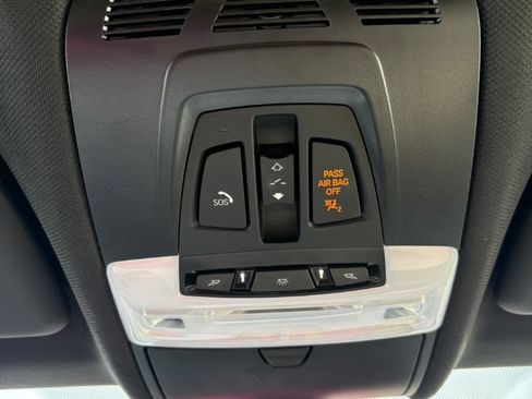 Used 2018 BMW X5 sDrive35i RWD image 19