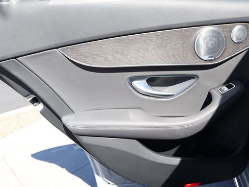 Used 2020 Mercedes-Benz C 300 Sedan image 25
