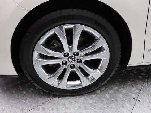 Certified 2021 Toyota Sienna Platinum image 4