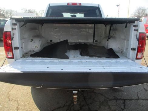 Used 2012 RAM 1500 ST w/ SXT Appearance Group AWD/4WD image 6