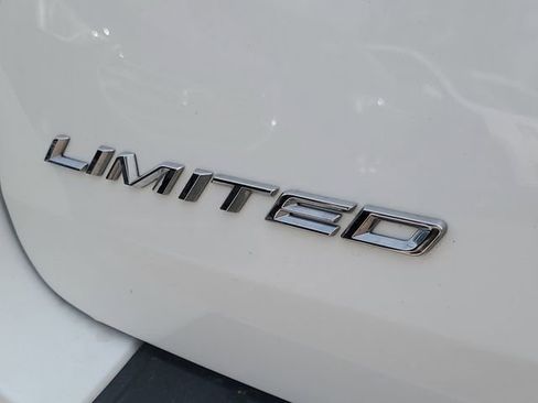 Used 2020 Ford Explorer Limited w/ Equipment Group 310A image 31