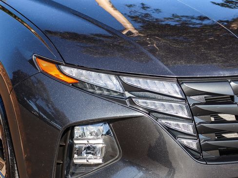 Used 2023 Hyundai Tucson SEL w/ Convenience Package FWD image 4