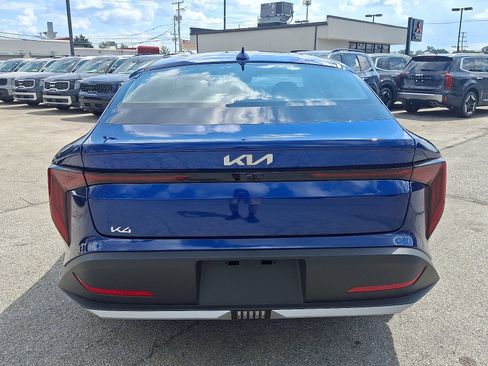 New 2025 Kia K4 EX image 7
