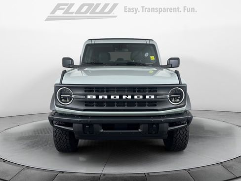 Used 2023 Ford Bronco Black Diamond image 2