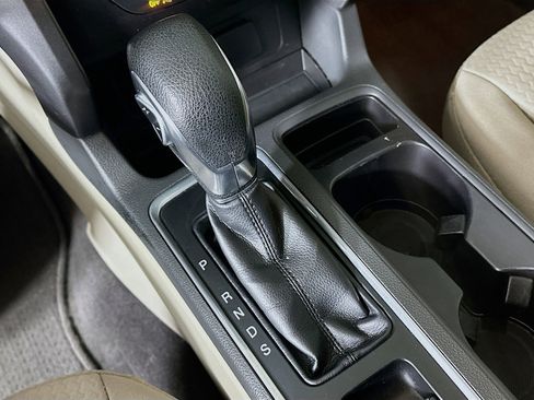 Used 2018 Ford Escape SE image 23