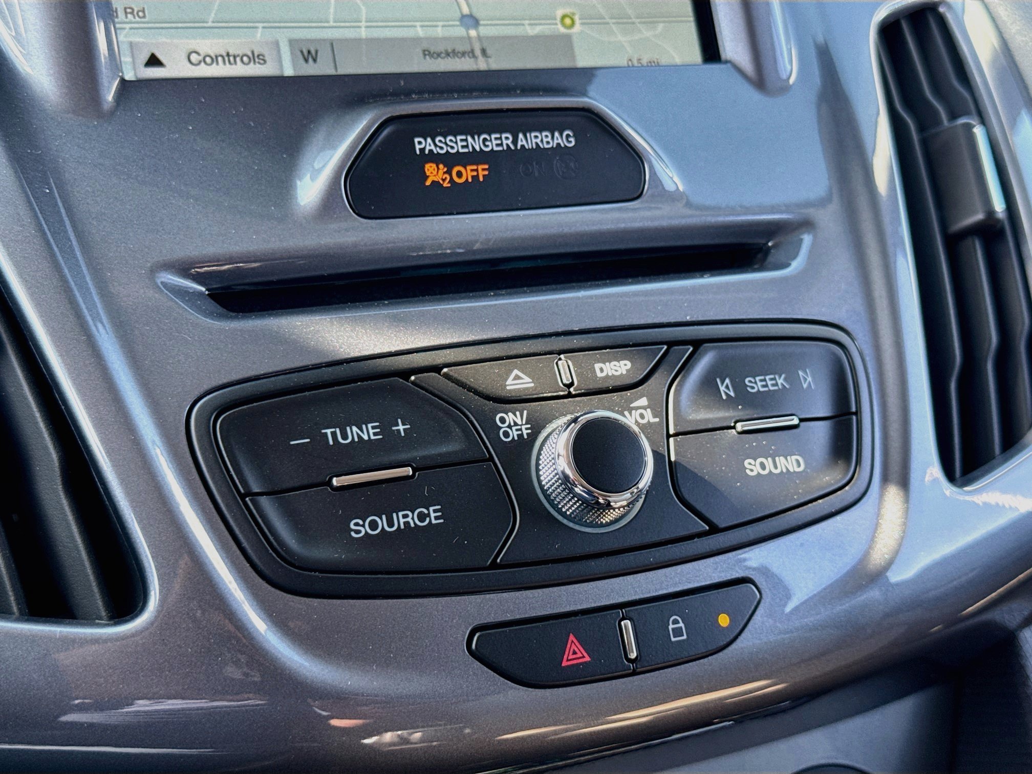 Used 2018 Ford Transit Connect Titanium FWD image 18