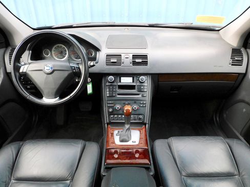 Used 2014 Volvo XC90 3.2 AWD/4WD image 9